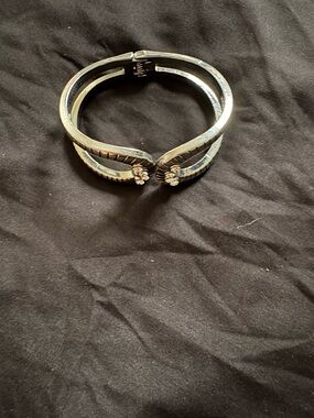 Silver-Tone Hinged Leaf Cuff Bracelet with Floral Accents